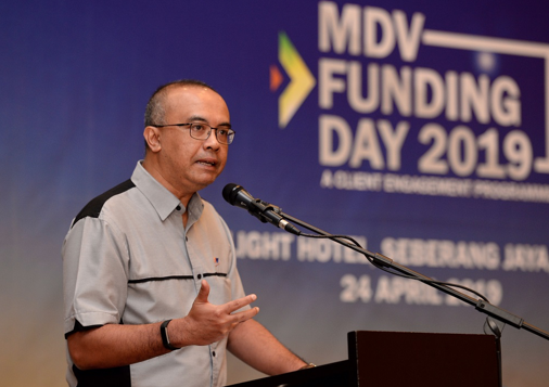 MDV chief executive officer Nizam Mohamed Nadzri delivers his speech at a MDV client engagement programme in Seberang Jaya April 24, 2019.